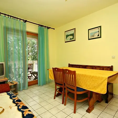 Povile 2398b Apartment